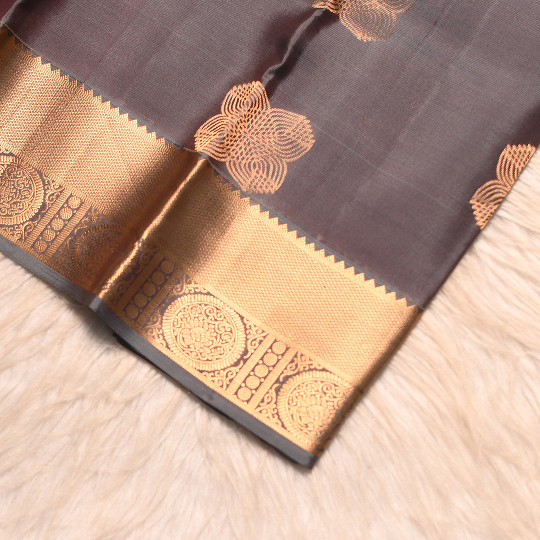HV 1967 (6 Yards Saree)
