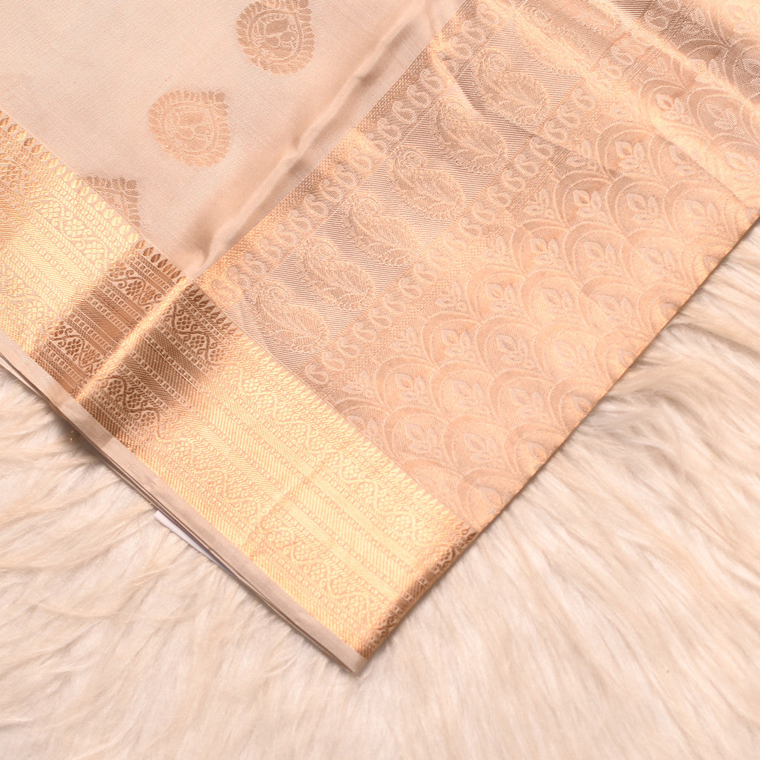 HV 1977 ( 6 Yards Saree)