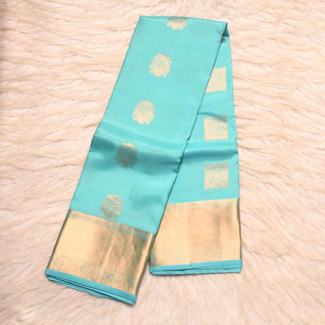 HV 1980 (6 Yards Saree)
