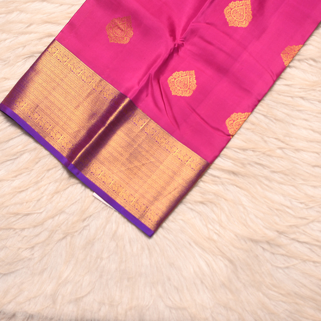 HV 1984 (6 Yards Saree)