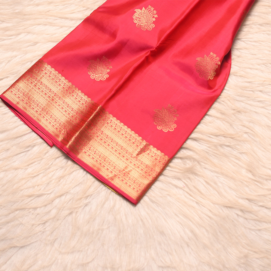 HV 1984 (6 Yards Saree)
