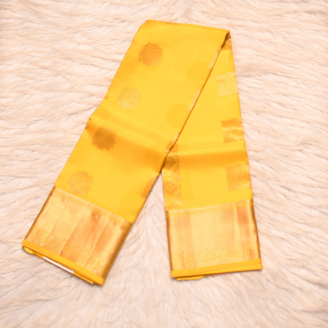 HV 1989 (6 Yards Saree)