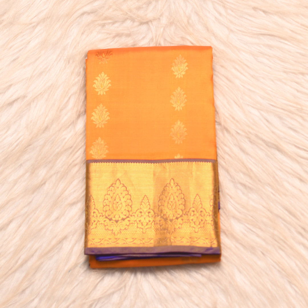 HV 2002 (6 Yards Saree)