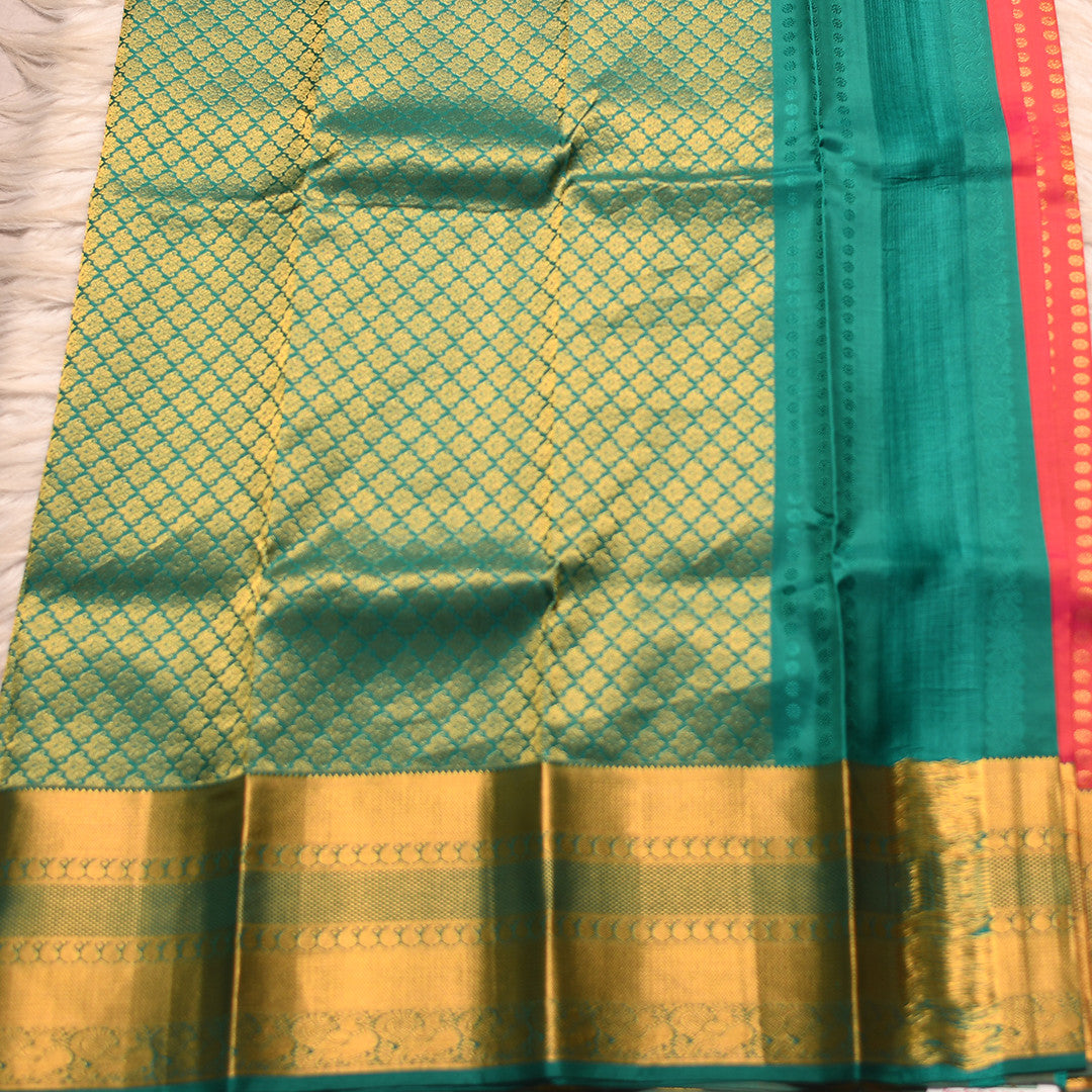 HV 2005 (6 Yards Saree)