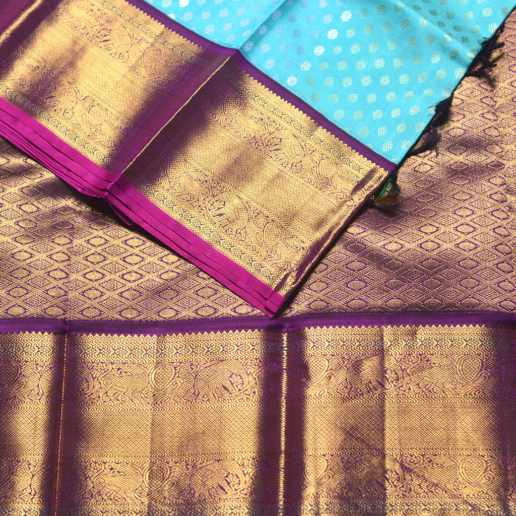 H.V 2079 ( 6 Yards Saree )