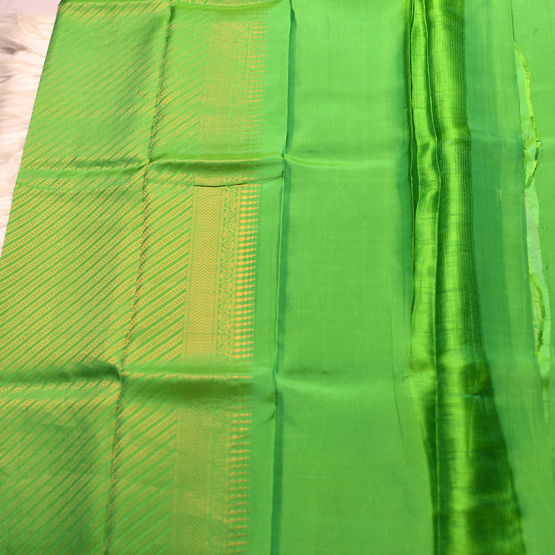 HV-2175  (6Yards saree}