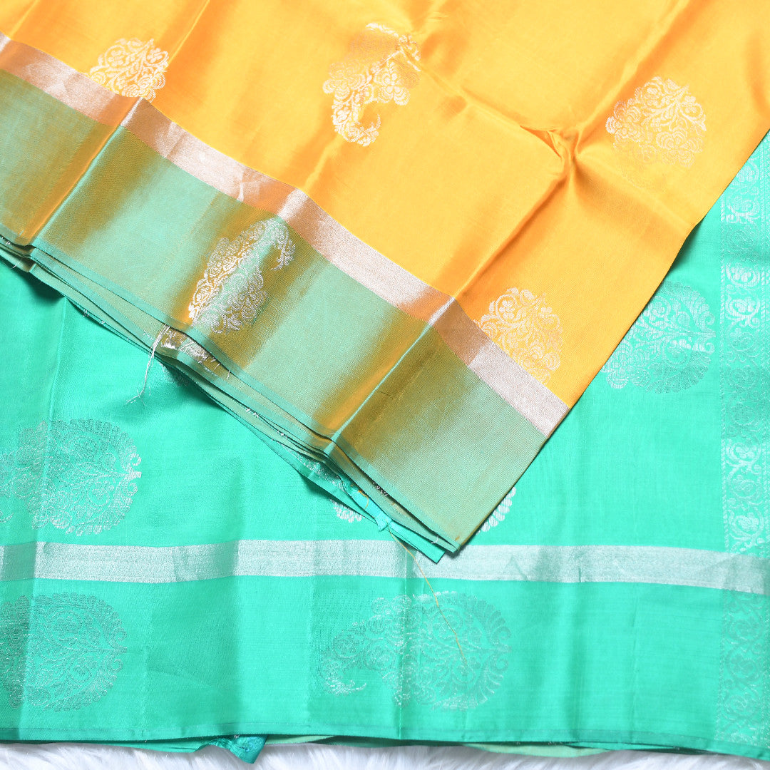 HV-2215   (6Yards saress)