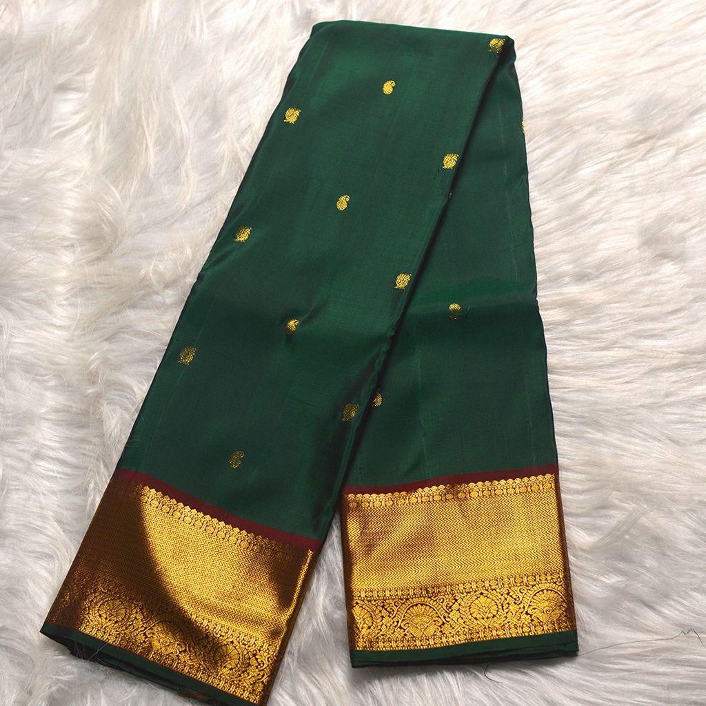 H.V 2312 ( 6 Yards Saree )