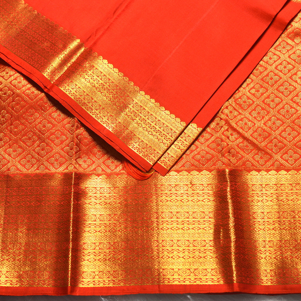 H.V 2348 ( 6 Yards Saree )