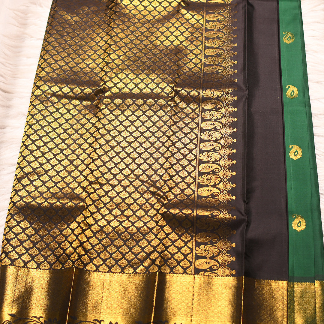 HV-2435  (6Yards saree )