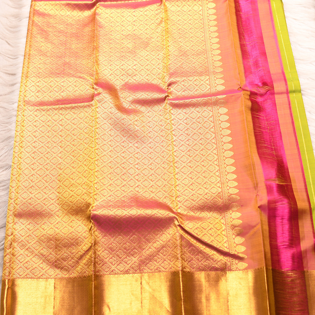 HV-2442  (6Yards saree )