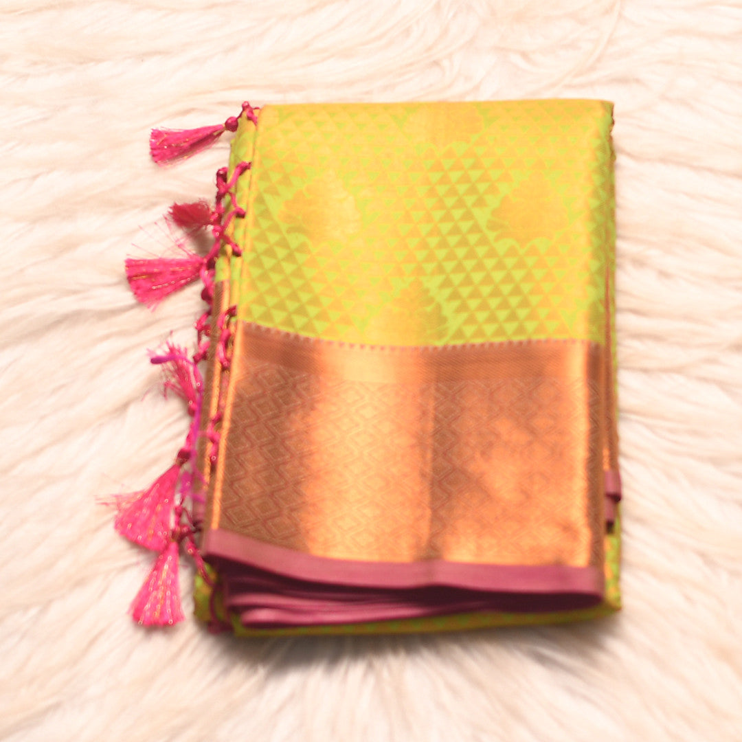 HV-2847  (6Yards saree )