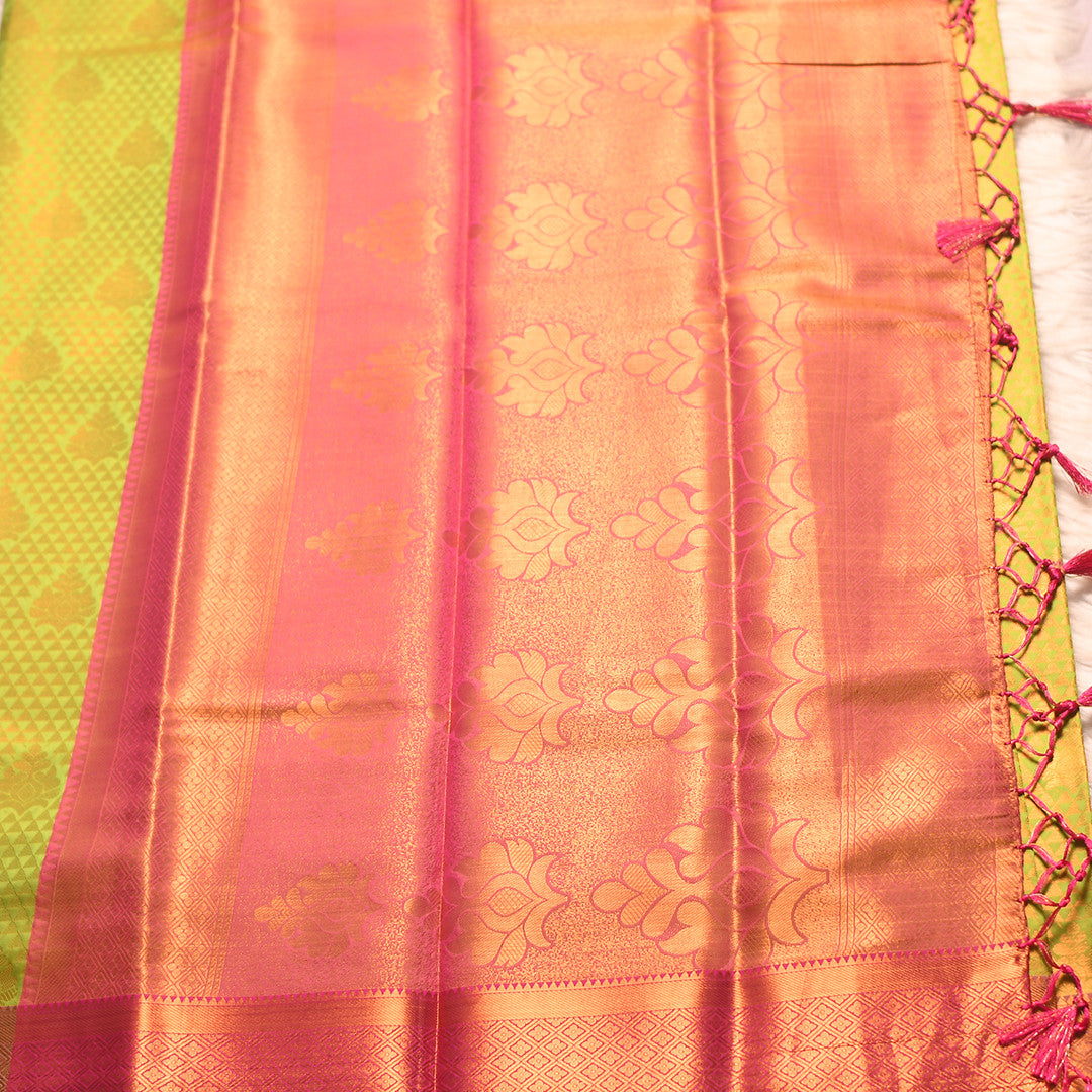 HV-2847  (6Yards saree )