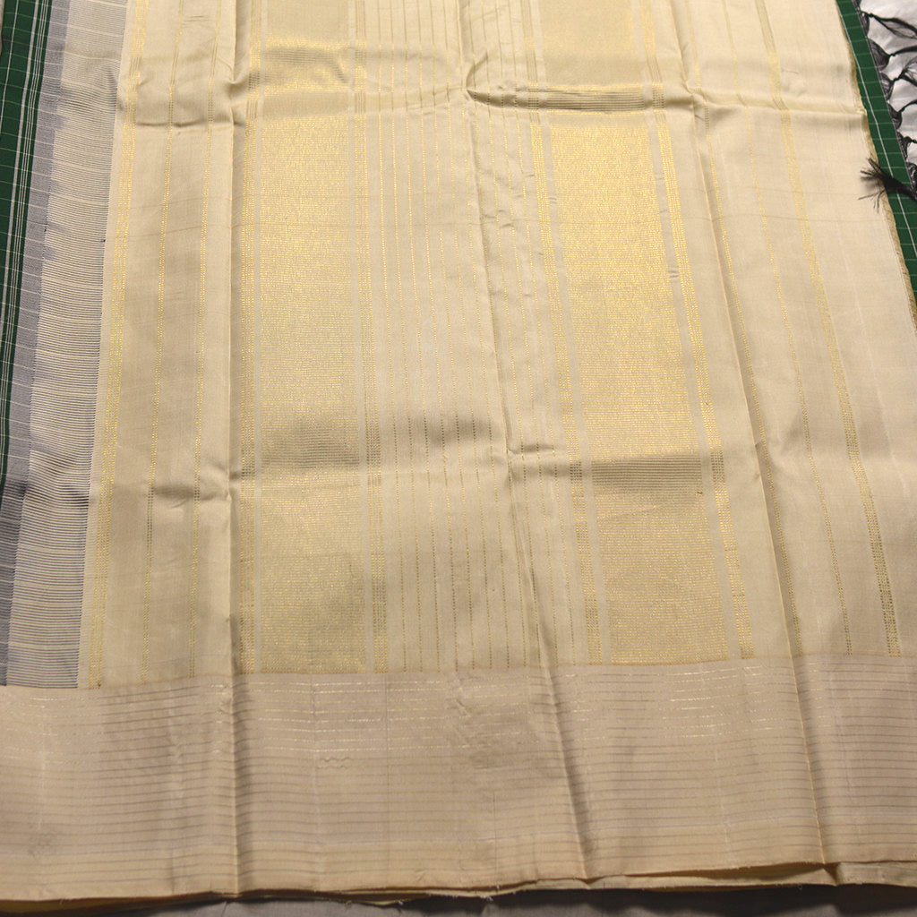 H.V 3143 ( 6 Yards Saree )