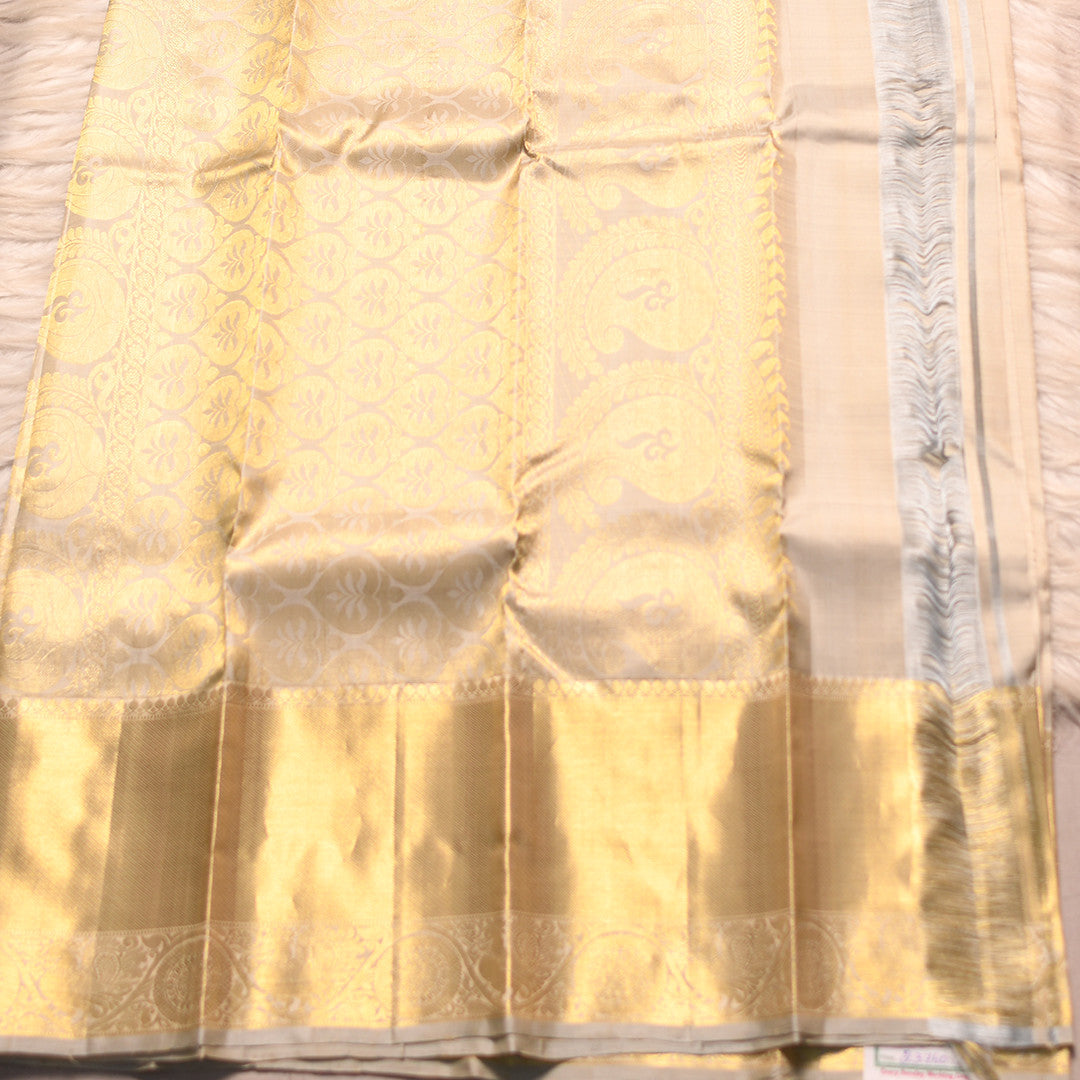 H V 3182 (6 Yards Sarees)