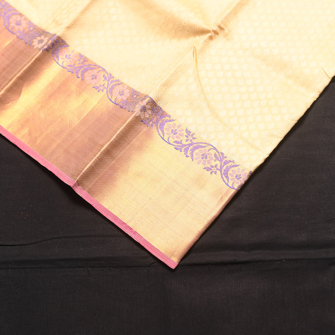 HV-369 (6Yards saree)
