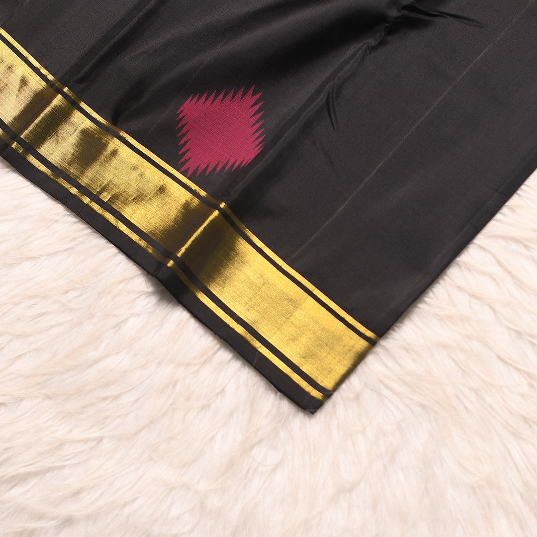 HV-410  (6Yards saree)