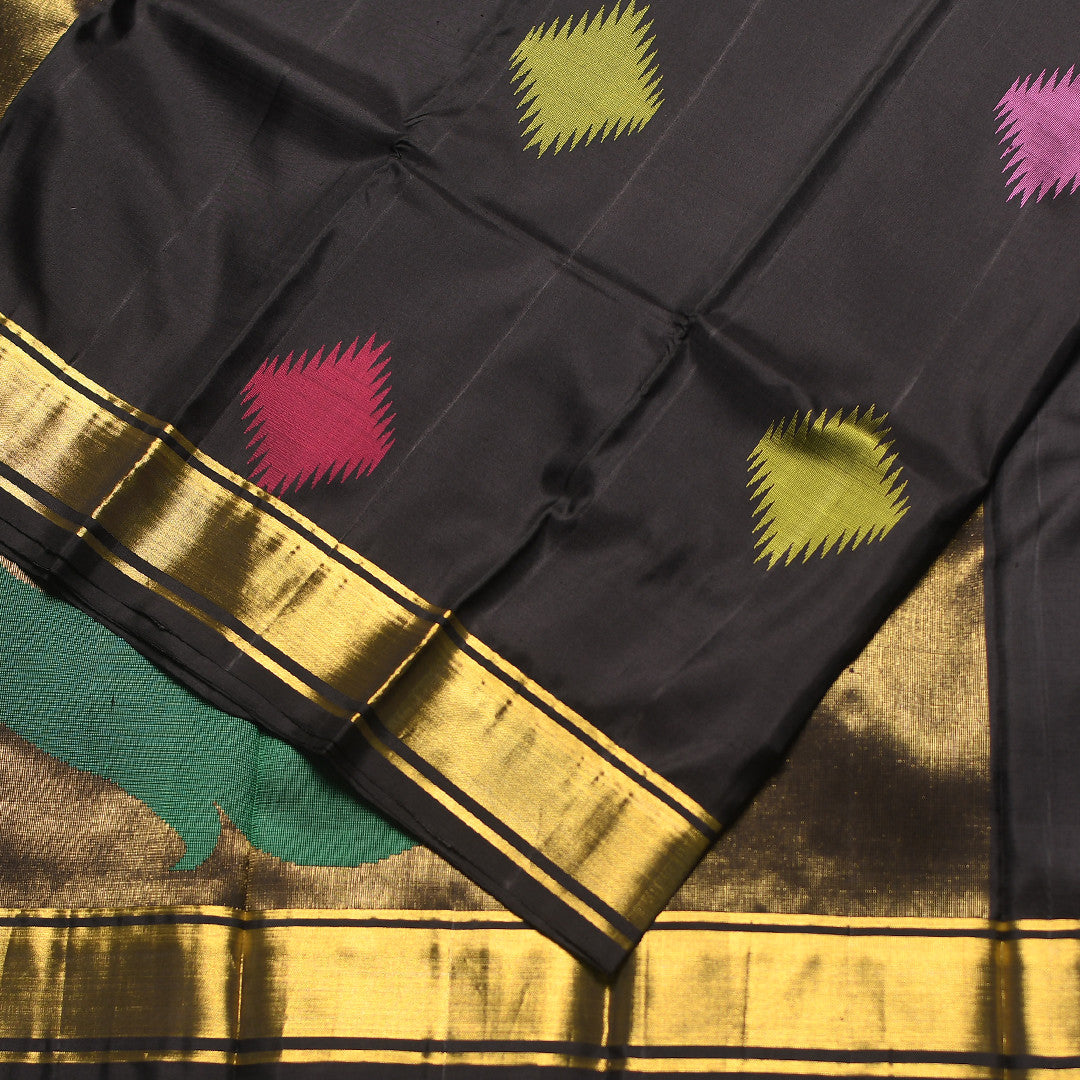 HV-410  (6Yards saree)