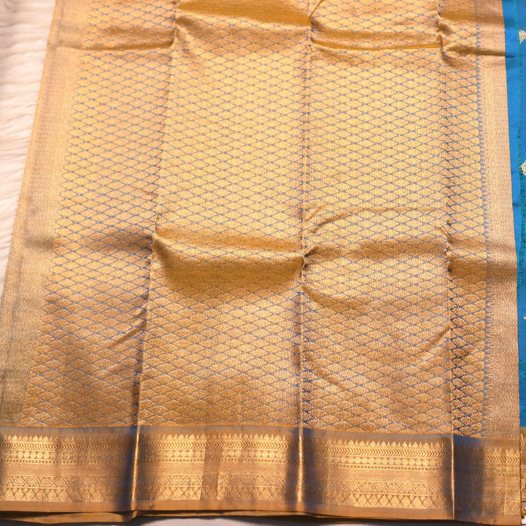 H V 4307 (6 Yards Sarees)