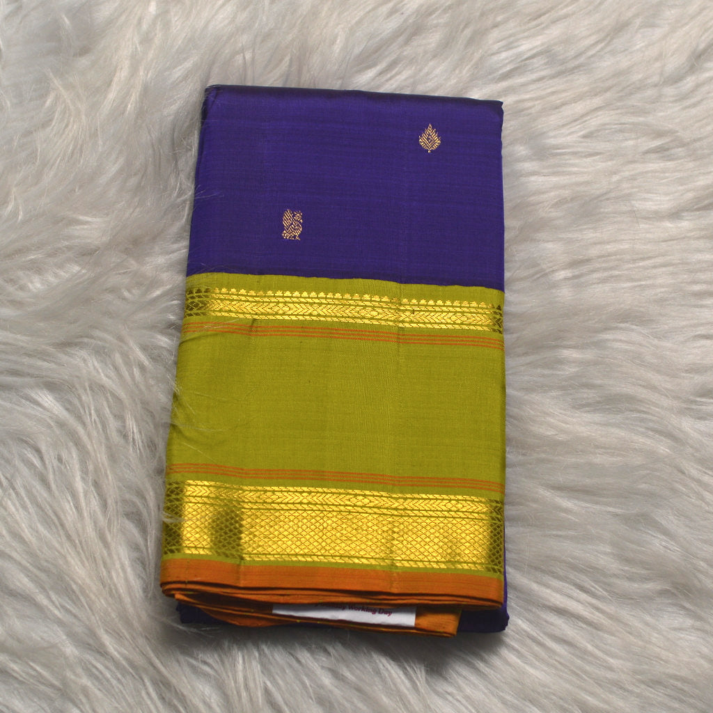 H.V 4365 ( 6 Yards Saree )