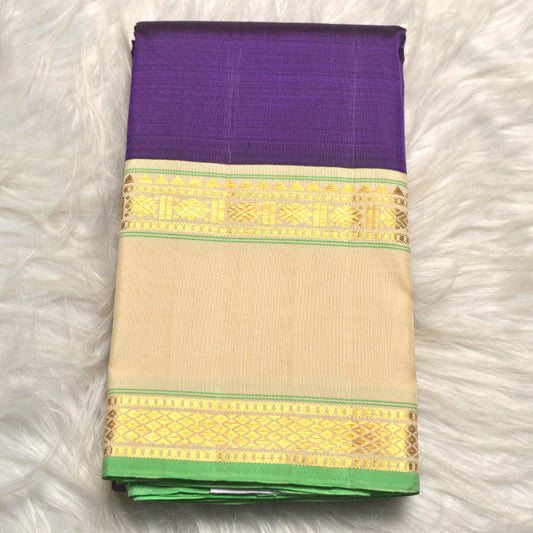 H.V 4372 ( 6 Yards Saree )