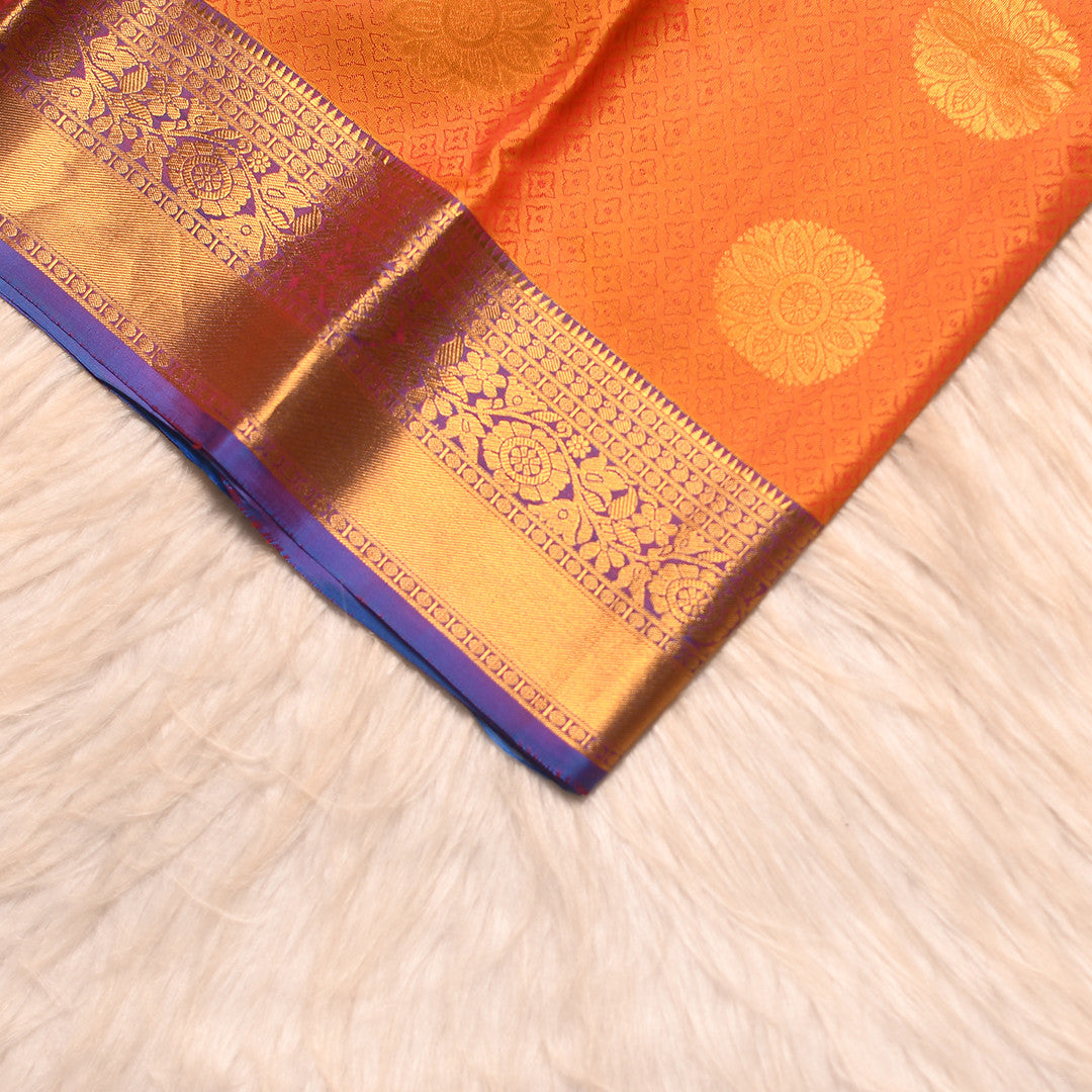 HV 4617 (6 Yards Sarees)