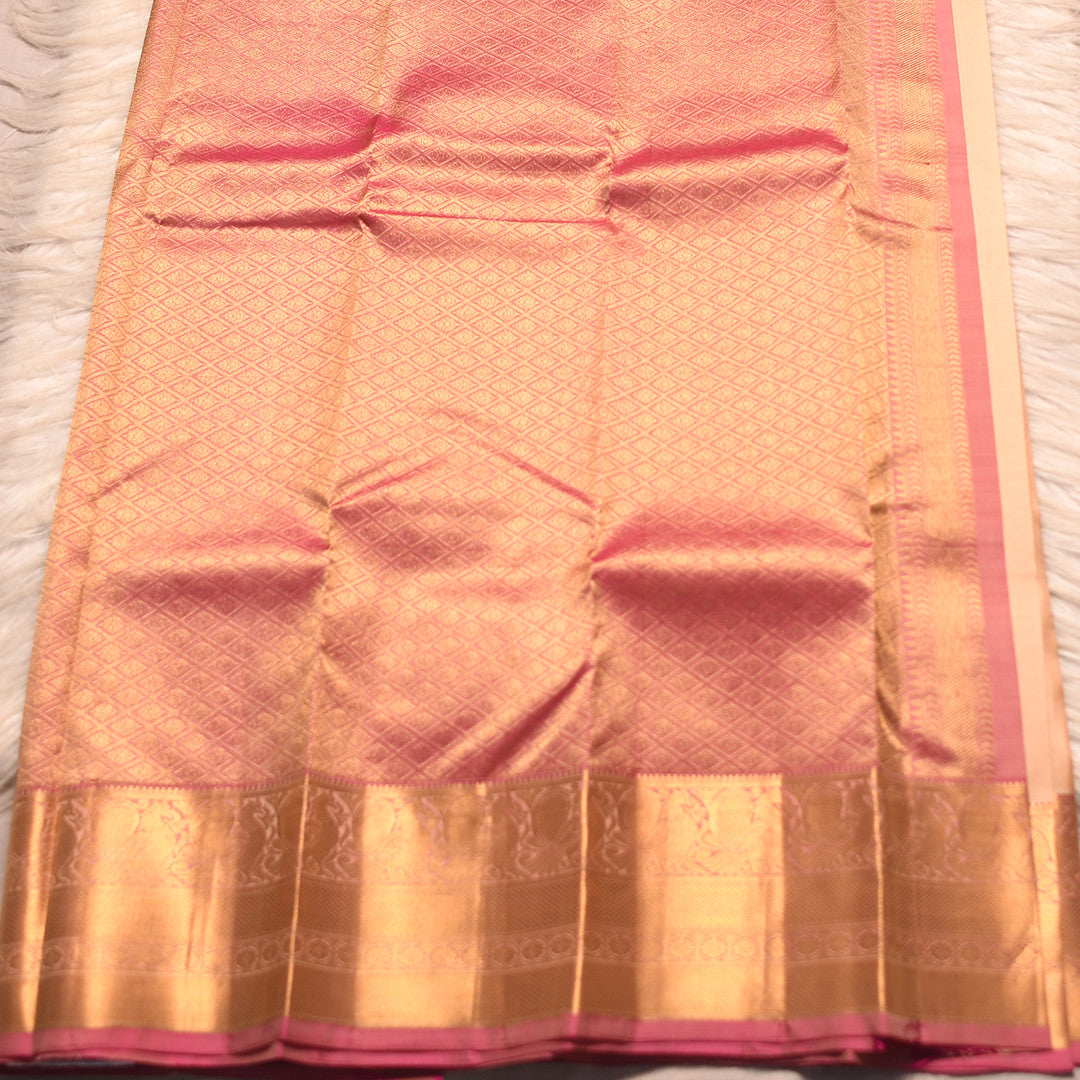 HV 4647 (6 Yards Sarees)