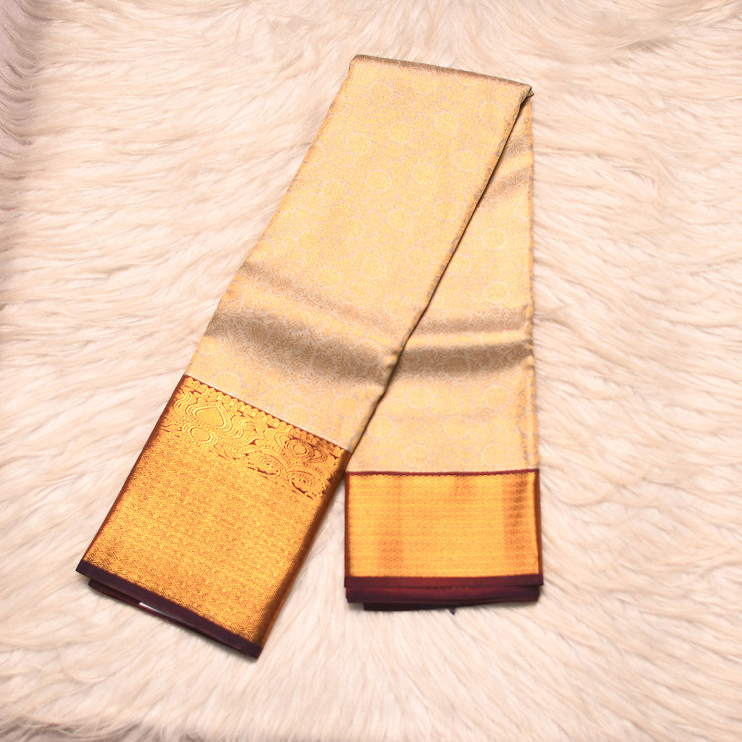 HV 4700 (6 Yards Sarees)