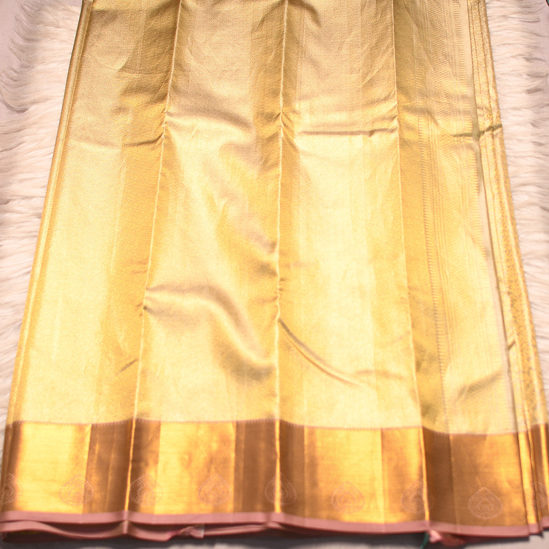 HV 4704 (6 Yards Sarees)