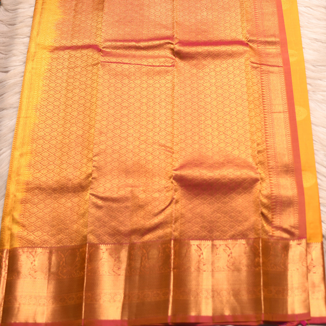 HV 4942 ( 6Yards Sarees)