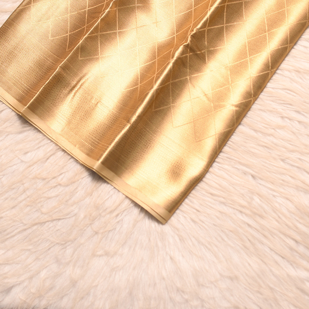 HV 4976 (6 Yards Sarees)