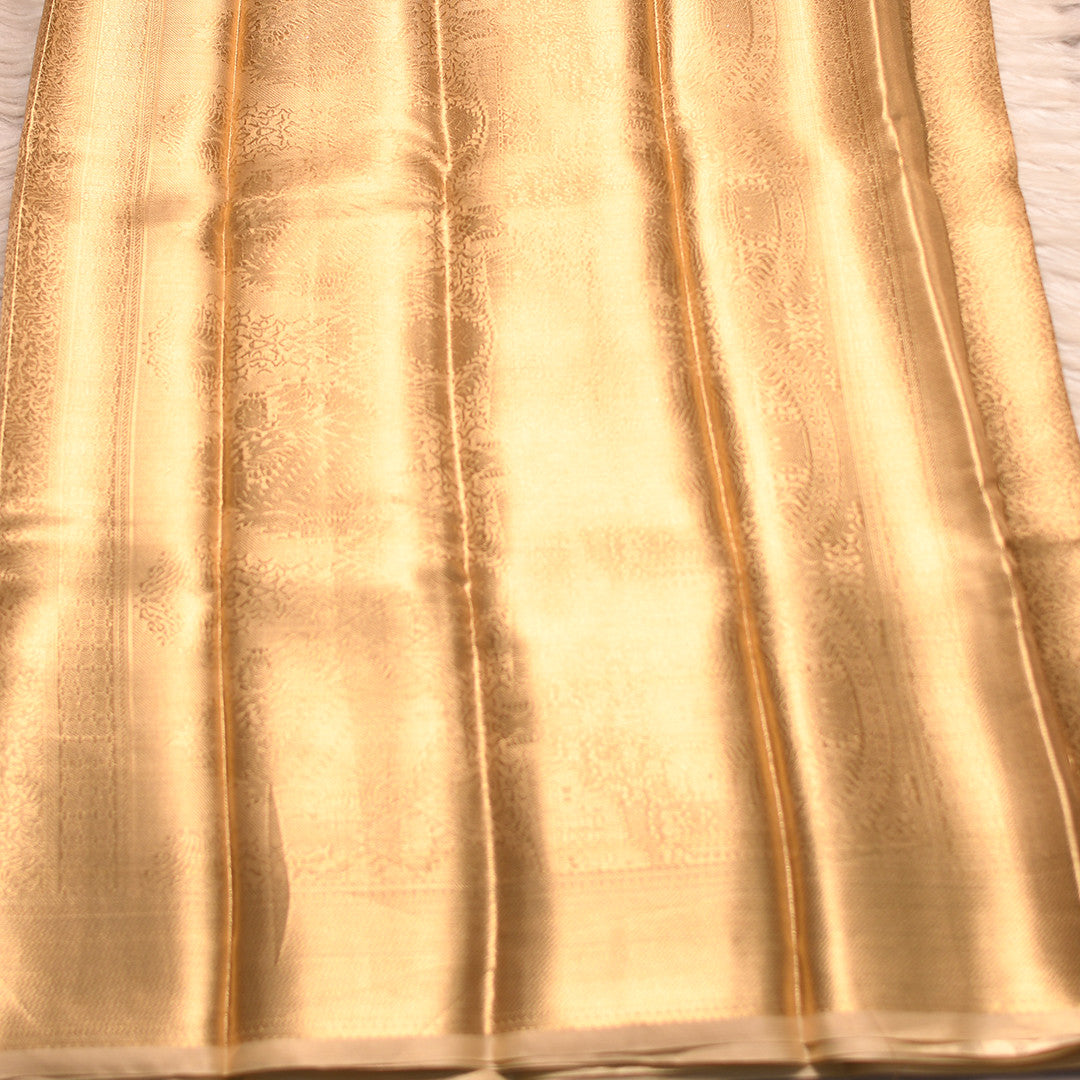HV 4979  (6 Yards Sarees)