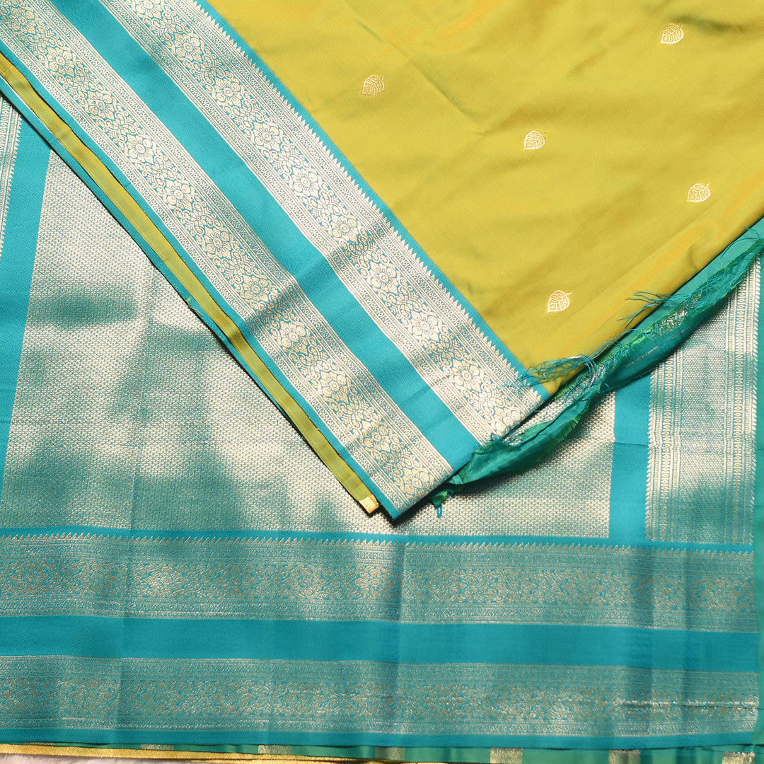 HV 5105 ( 6 Yards Sarees)