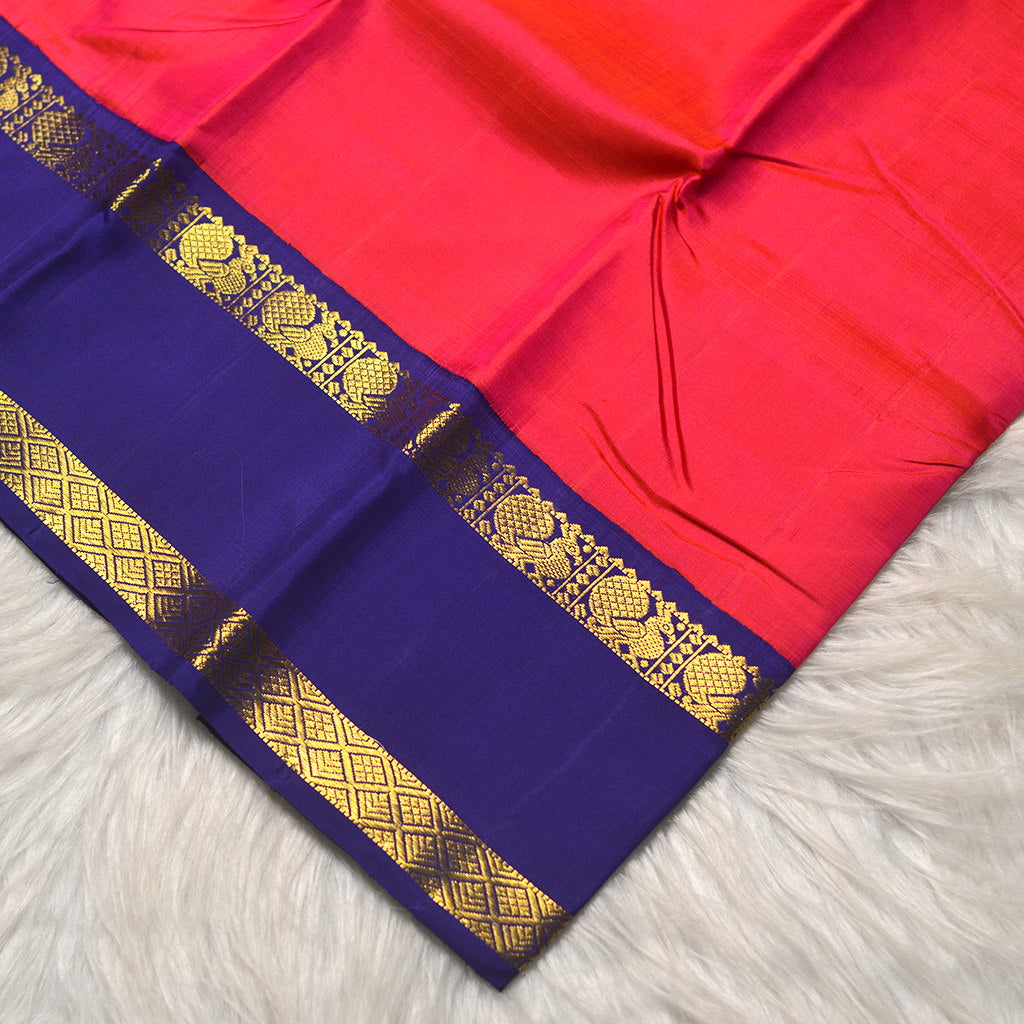 H.V 590 ( 6 Yards Saree )