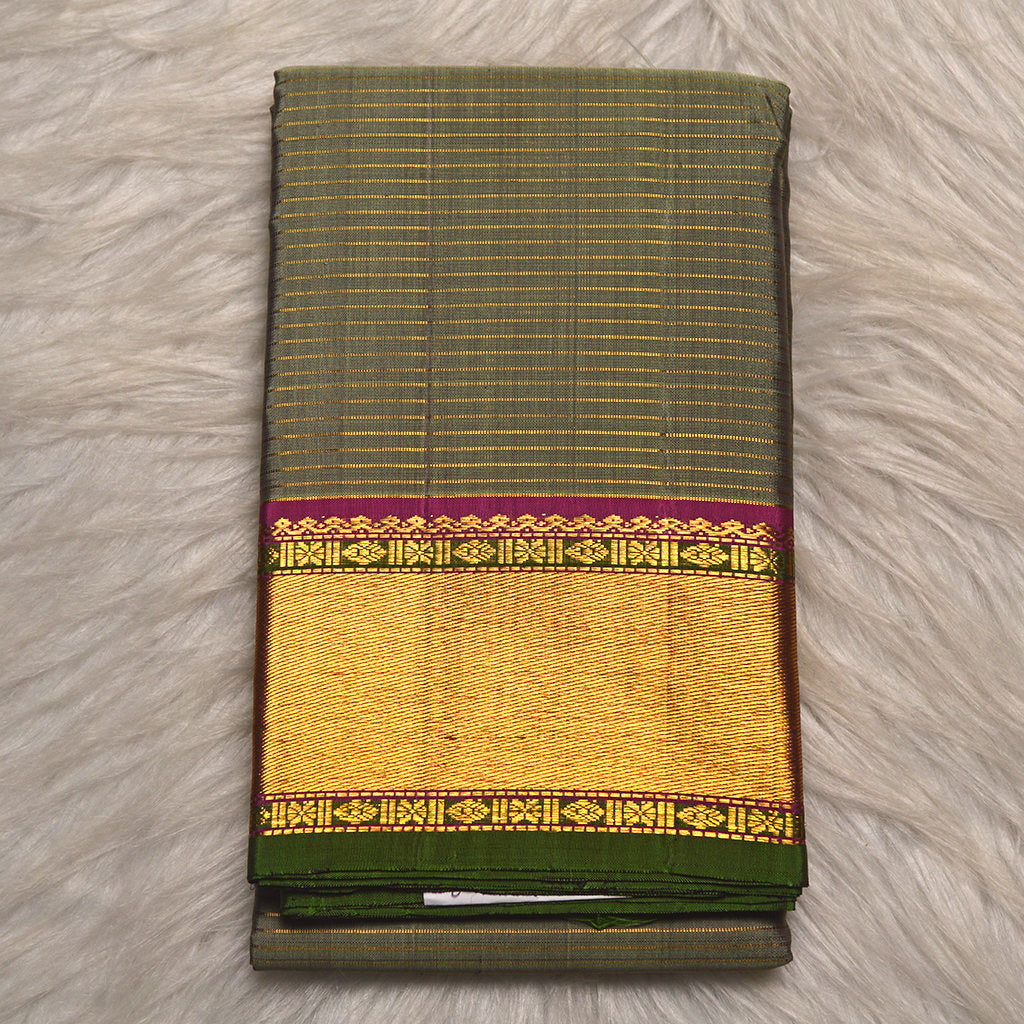 H.V 688 ( 6 Yards Saree )