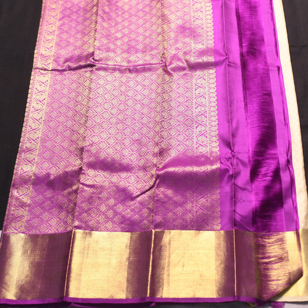 HV-81 (6Yards saree)