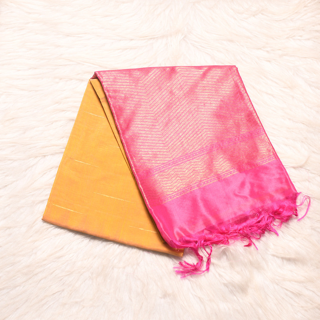 H.V 880 (6 Yards Saree)