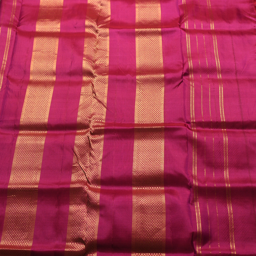 L. 112 (10 Yards saree)