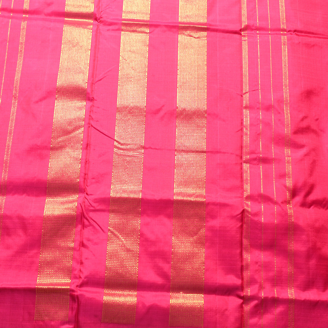 L - 136 ( 9 Yards Saree )