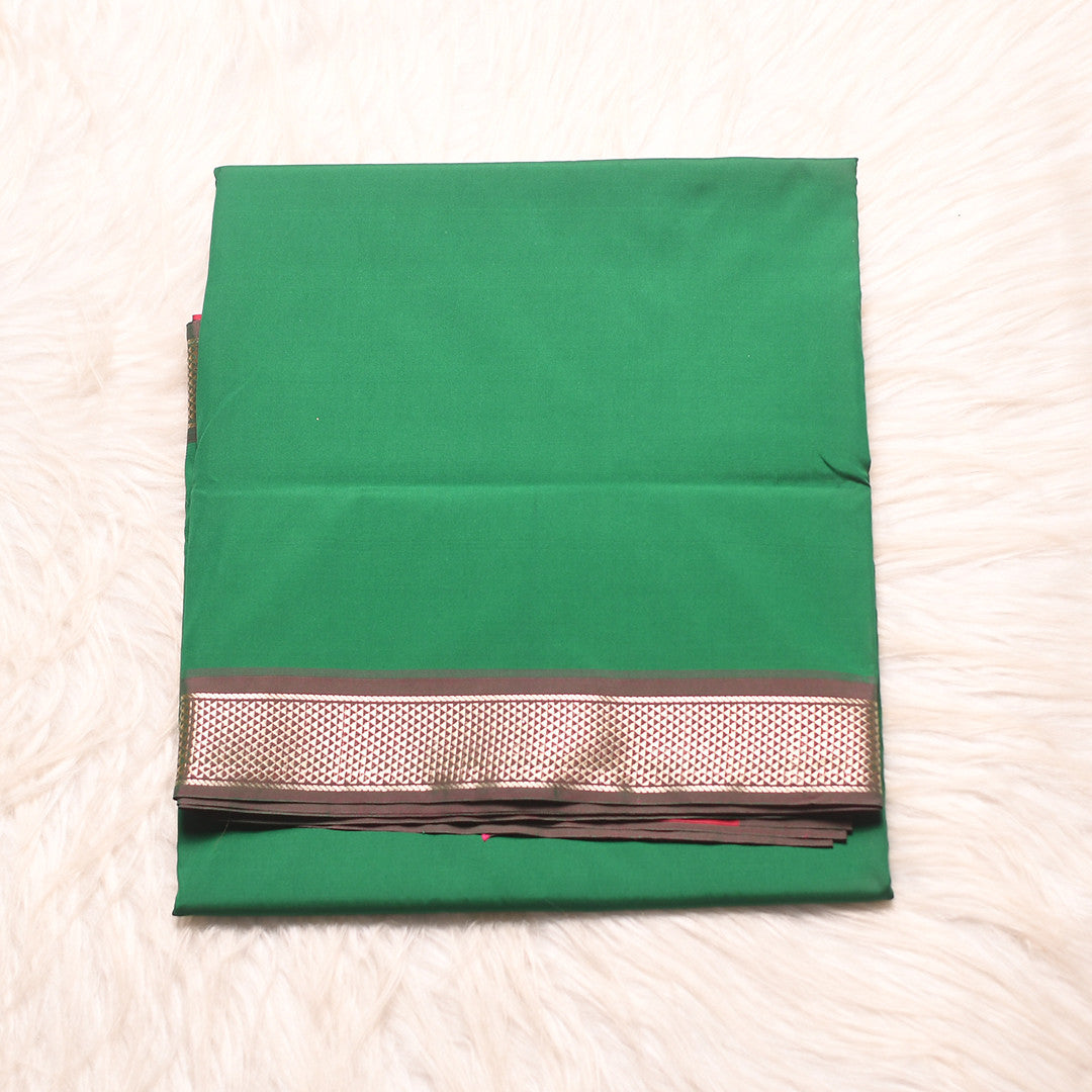 L.204 ( 9 Yards Saree )