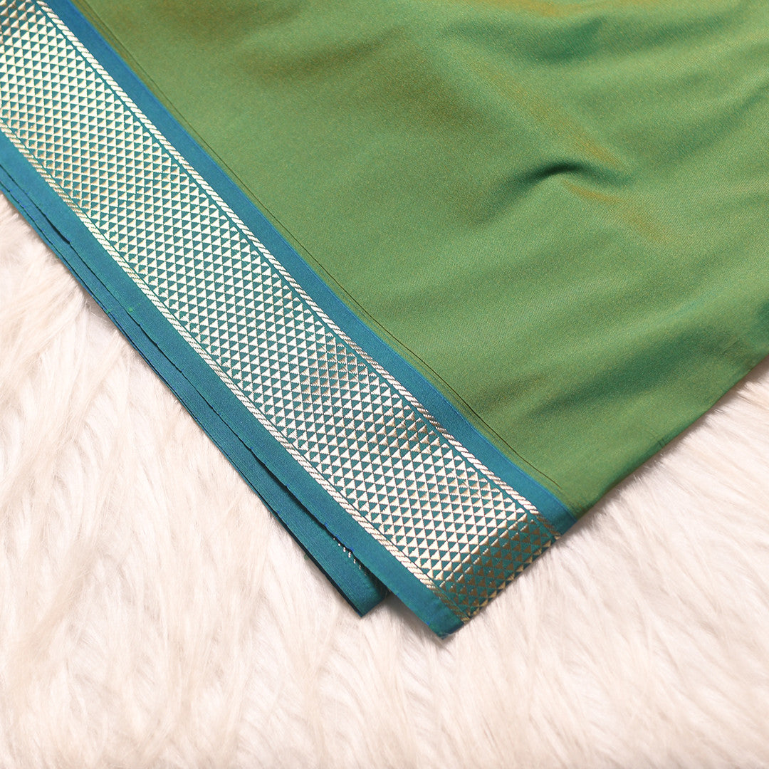 L.205 ( 9 Yards Saree )