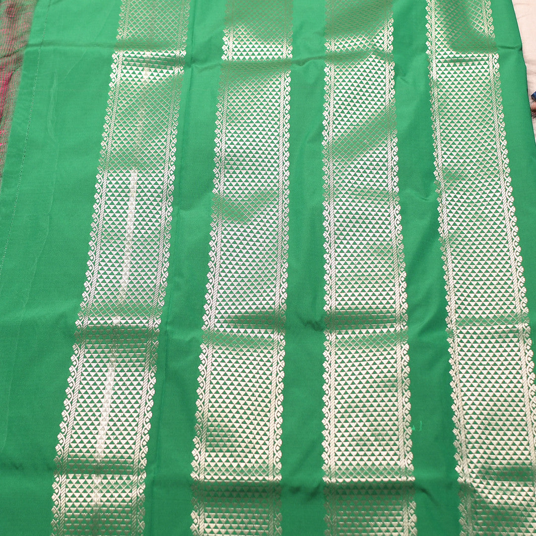 L.206 ( 9 Yards Saree )