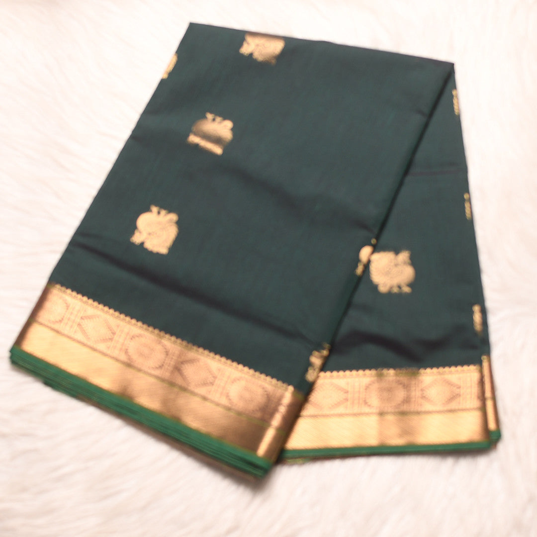 L.212 ( 9 Yards Saree )