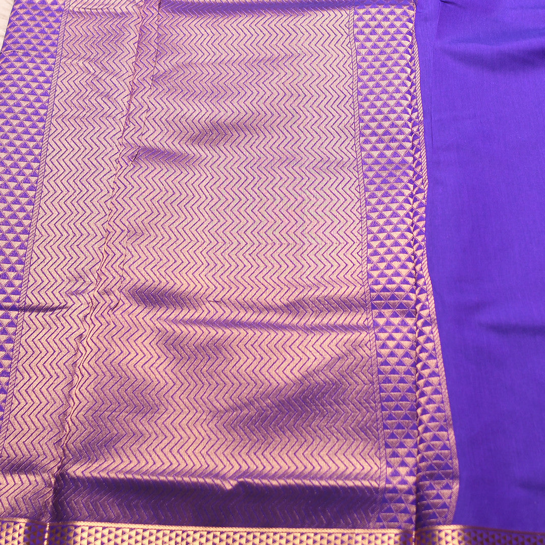 L.235 (9 Yards Saree)