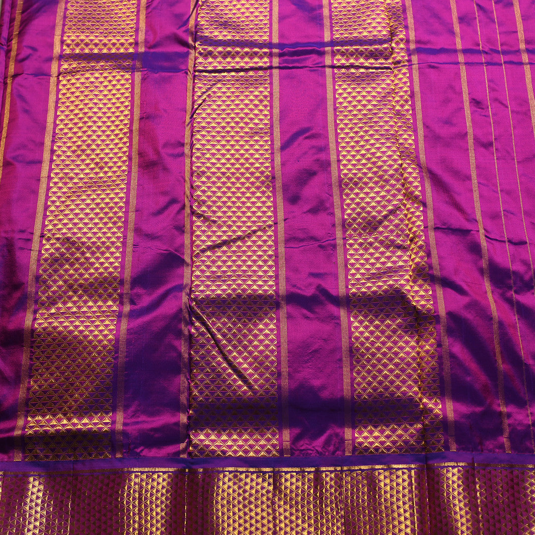 L-327 (10 Yards saree)