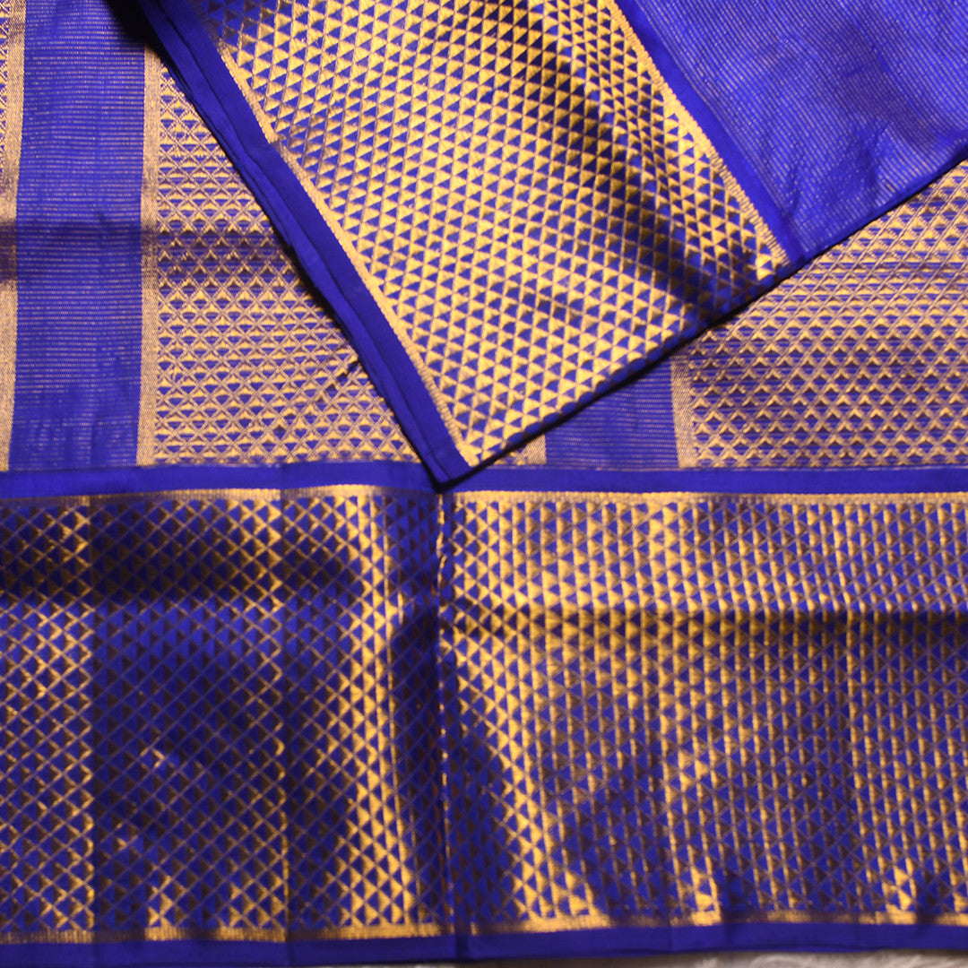 L - 44 (10 yards silk sari)