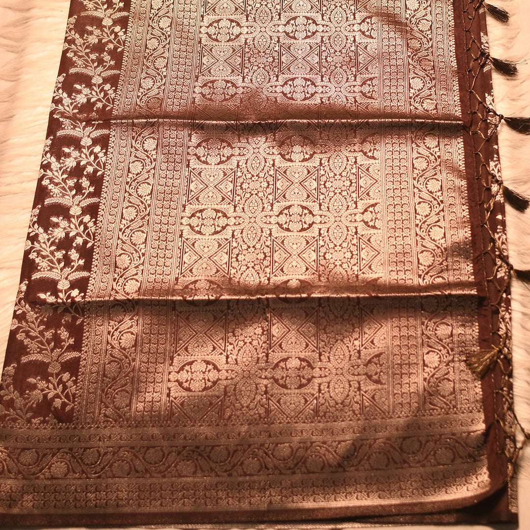 LV-2943  (6Yards saree)